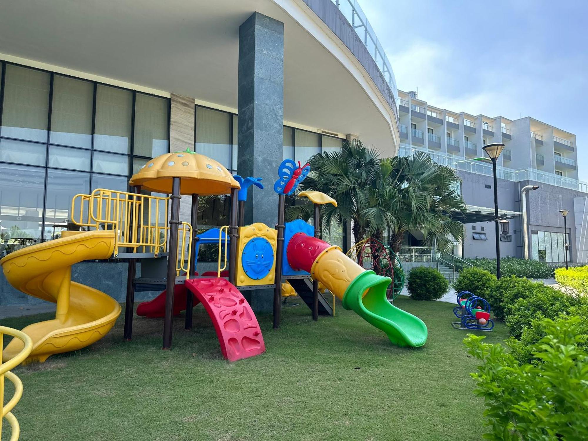 Dic Star Hotels & Resorts Vinh Phuc Vinh Yen Екстериор снимка
